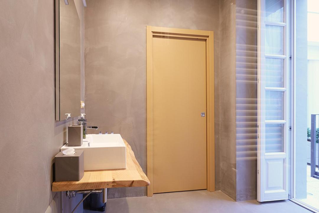 73 Boutique Hotel โกโม ภายนอก รูปภาพ